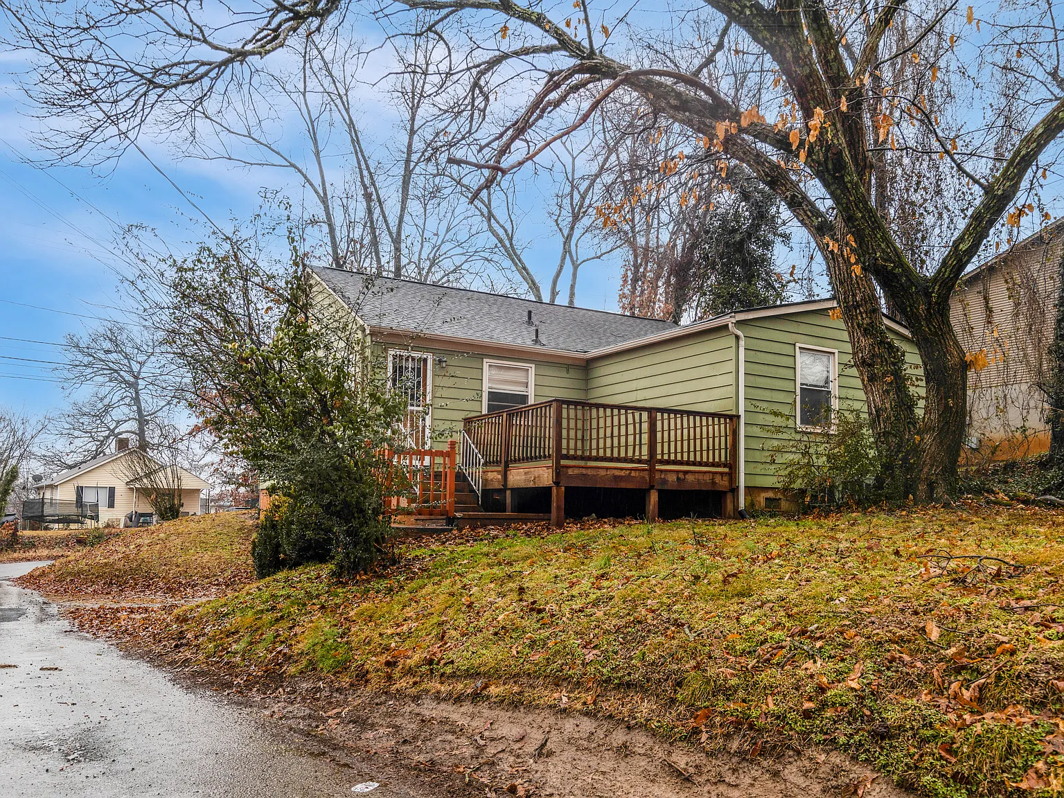 2 bed, 1.5 bath, 1110 sqft, $1,750 — Photo 3