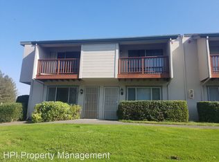 1031 Golf Course Dr, Rohnert Park, CA 94928