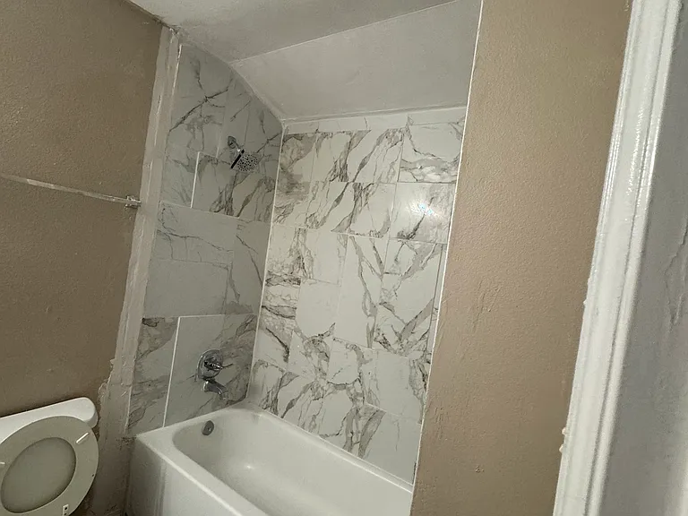218 River Rock Dr — Photo 3