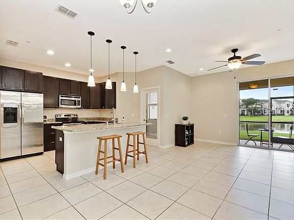 5th image of 610 Woodland Terace Blvd