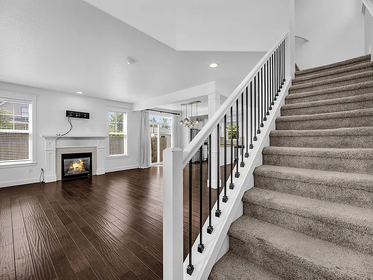 4625 N Hunt St — Photo 34