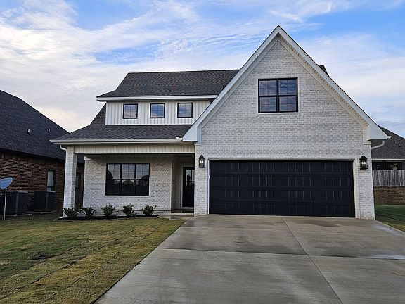 3rd image of 4216 Villa Cv