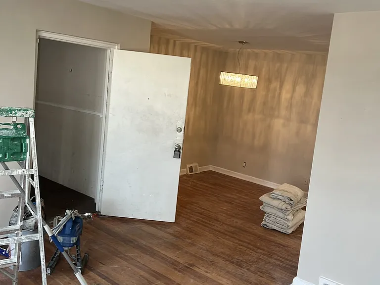 8314 Pickering Ave #2 — Photo 2