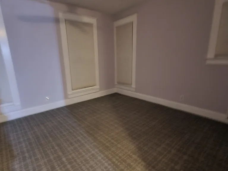 114 W Lexington Ave — Photo 55