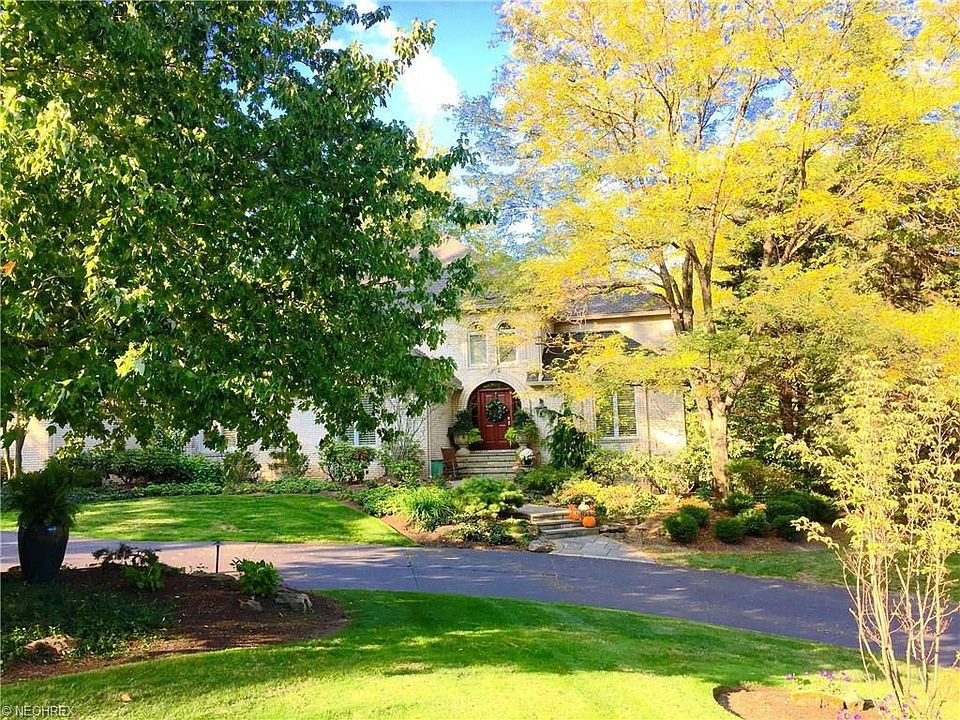 1st image of 803 Meadowview Ln