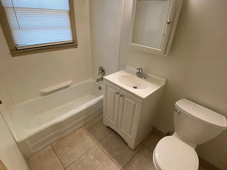 2544 J St — Photo 9
