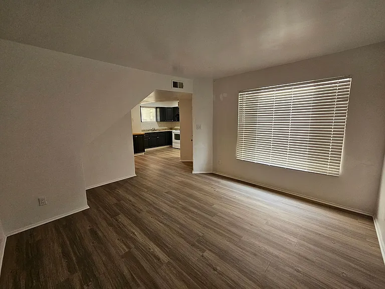 1715 E. Pepper Circle — Photo 18