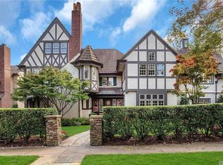 318 Kenmore Rd, Douglaston, NY 11363