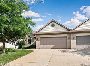 2191 Pleasant Dr, Walled Lake, MI 48390