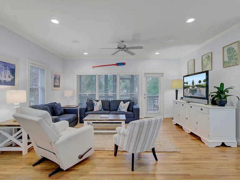 7 Yacht Harbor Ct — Photo 6