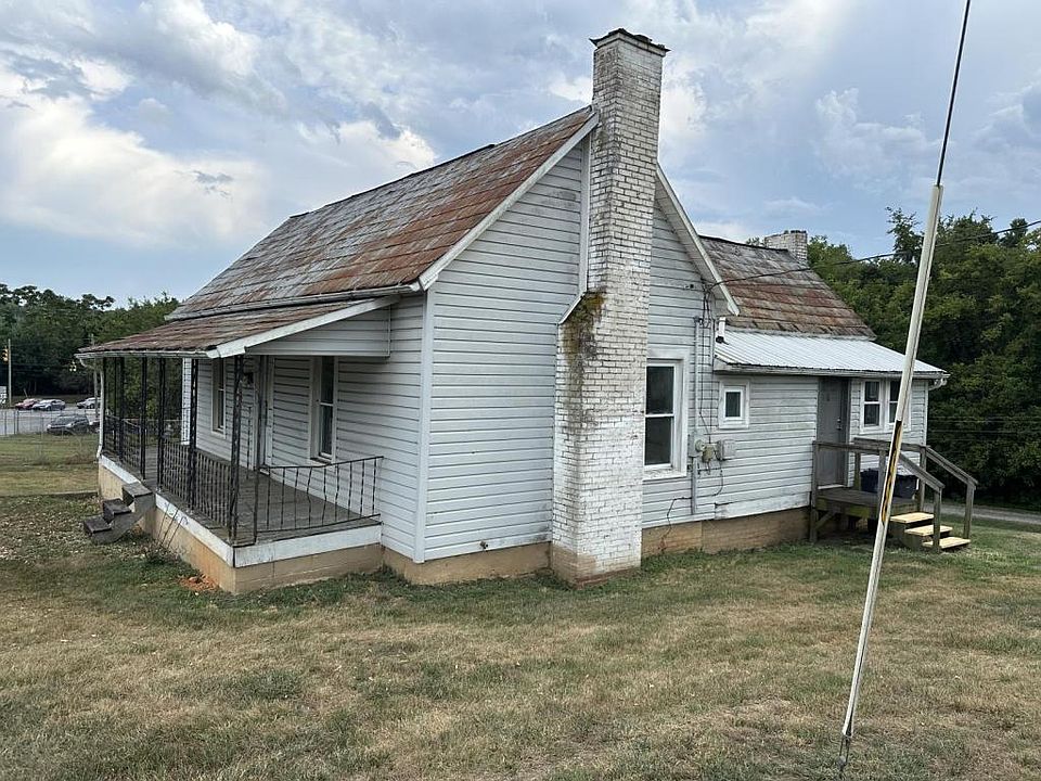 1st image of 311 2nd St