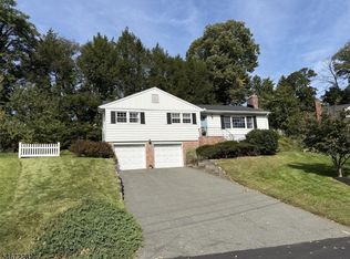 9 Harrison Ct, Summit City, NJ 07901
