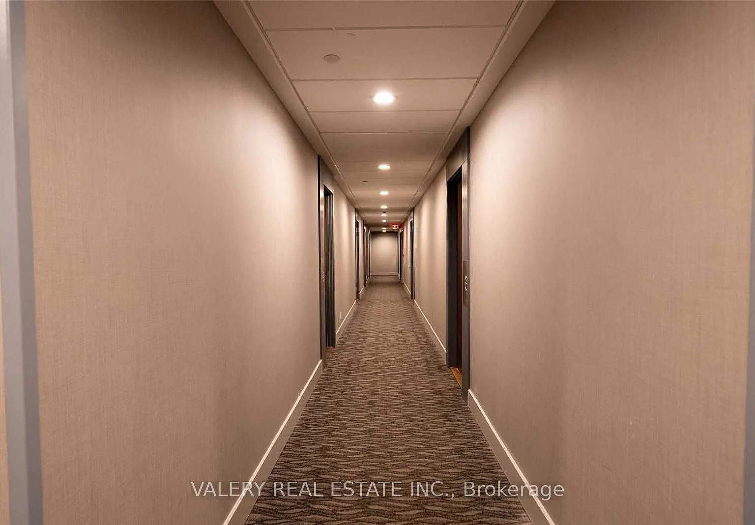 1 bed, $2,600 — Photo 4