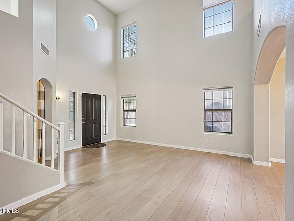 4th image of 15948 W MAUNA LOA Lane