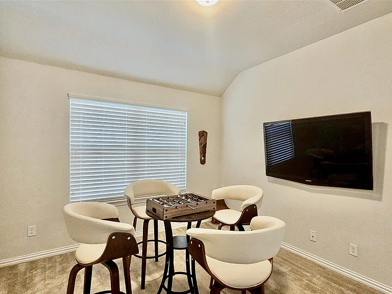 7324 Clementine Dr — Photo 15
