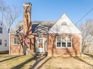 626 Tompkins St, Saint Charles, MO 63301