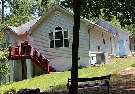 3rd image of 145 Godfrey Dr