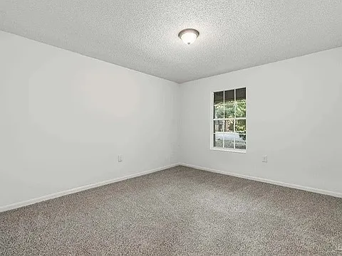 910 Whisperwood Ln S — Photo 28
