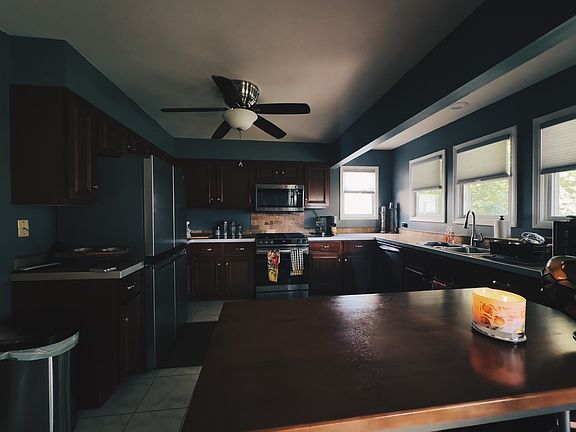 5th image of 1246 Harvest Ln