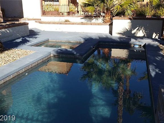 3rd image of 7705 Spanish Lake Dr