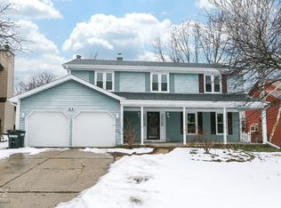 814 Brookside Dr, Bartlett, IL 60103