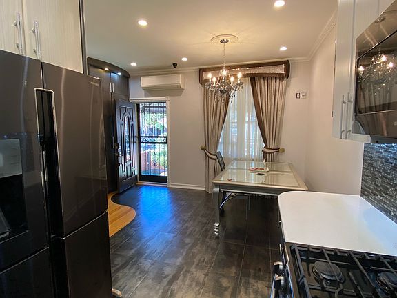5th image of 64-55 Alderton St #1
