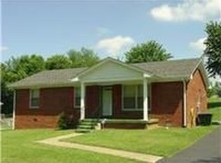 106 Valley Dr, Springfield, TN 37172