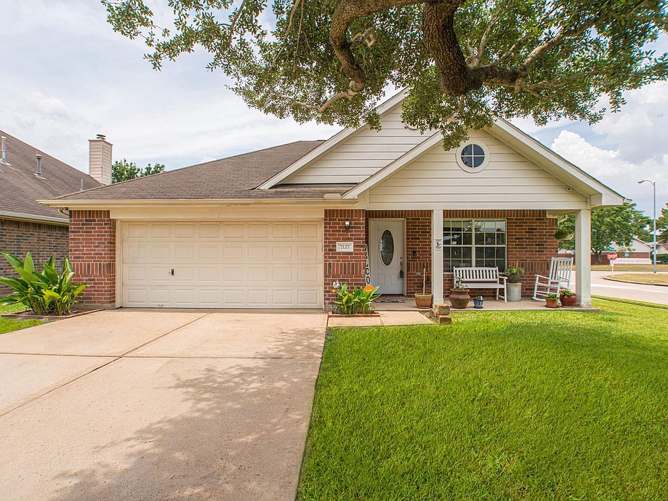 1st image of 7127 Piney Meadow Ct