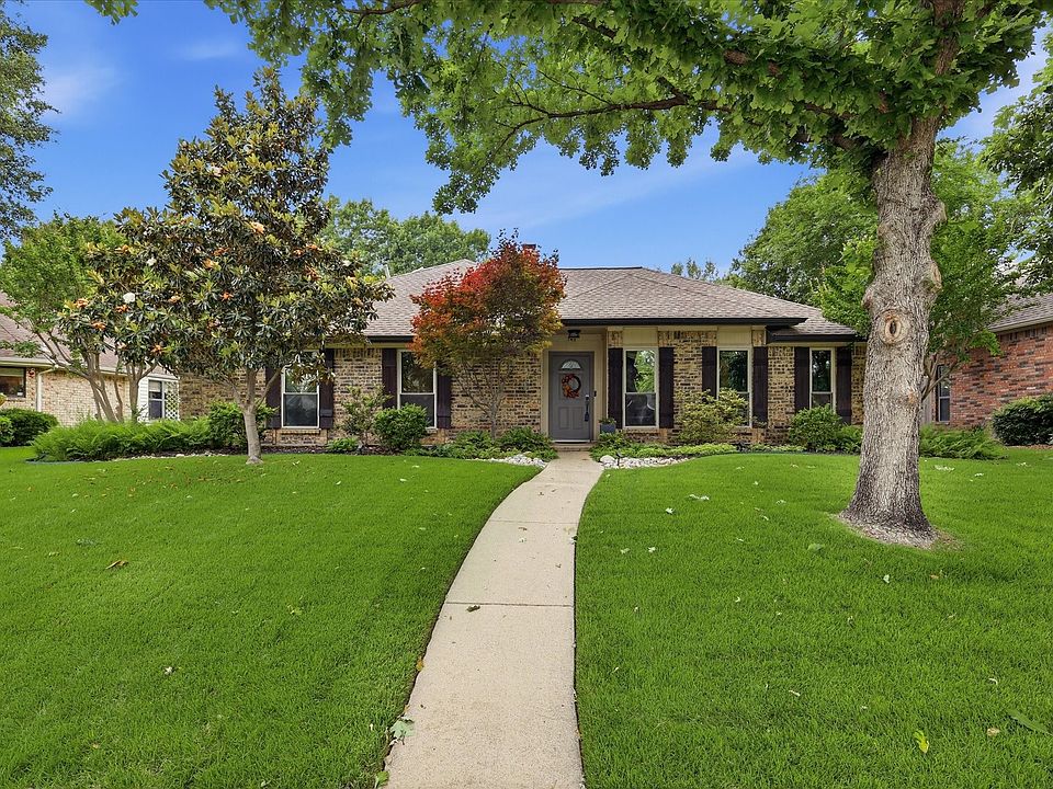 1st image of 145 Hill Dr