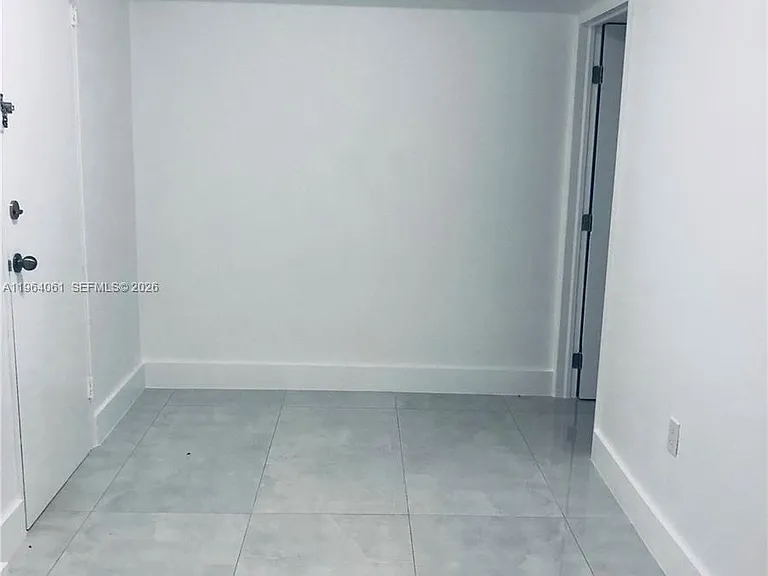 10185 Collins Ave #209 — Photo 6