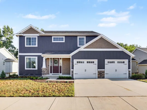 531 Hill Valley Ln NW, Sparta, MI 49345