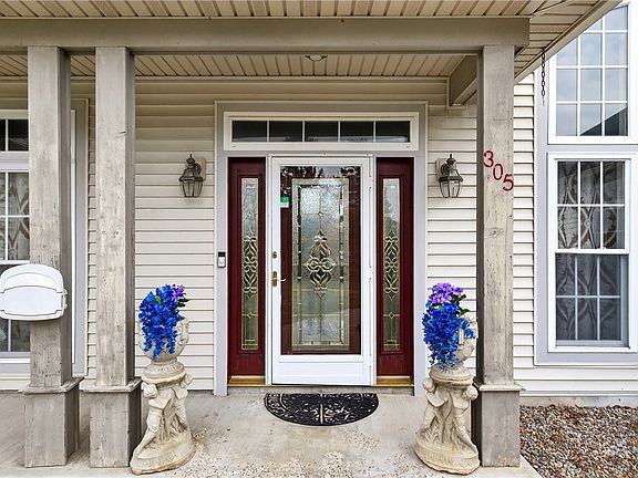 5th image of 305 Lafayette Rd