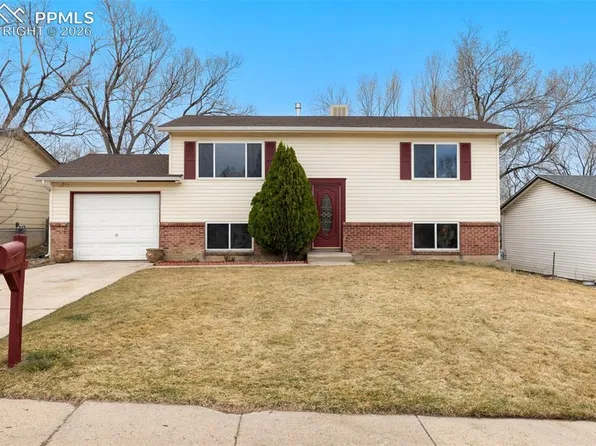 3465 Bridgewood Ln, Colorado Springs, CO 80910