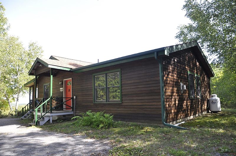 2nd image of 49 COLVIN Road