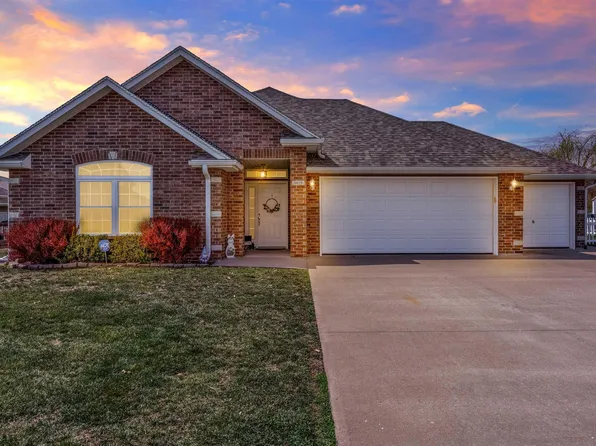 3425 Brooklyn Ave, Sedalia, MO 65301