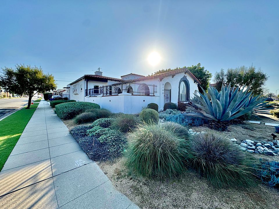 Corner lot, mature drought tolerant landscaping