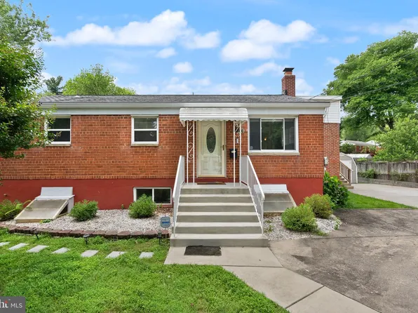 11300 Schuylkill Rd, Rockville, MD 20852