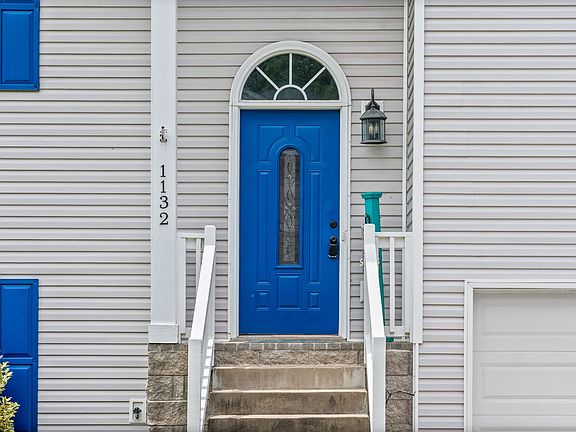 3rd image of 1132 Meachem Dr