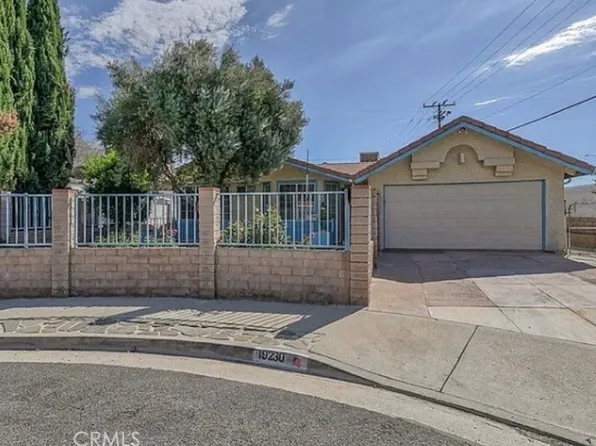 19230 Nearbrook St, Santa Clarita, CA 91351