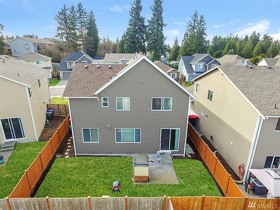 2nd image of 18427 18th Ave E