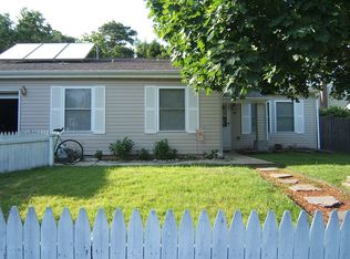 68 Bowline St, Barnegat, NJ 08005