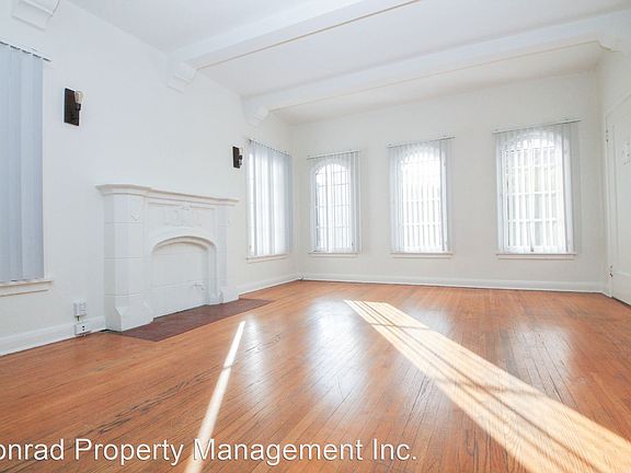 4th image of 454 N Orange Grove Ave #454