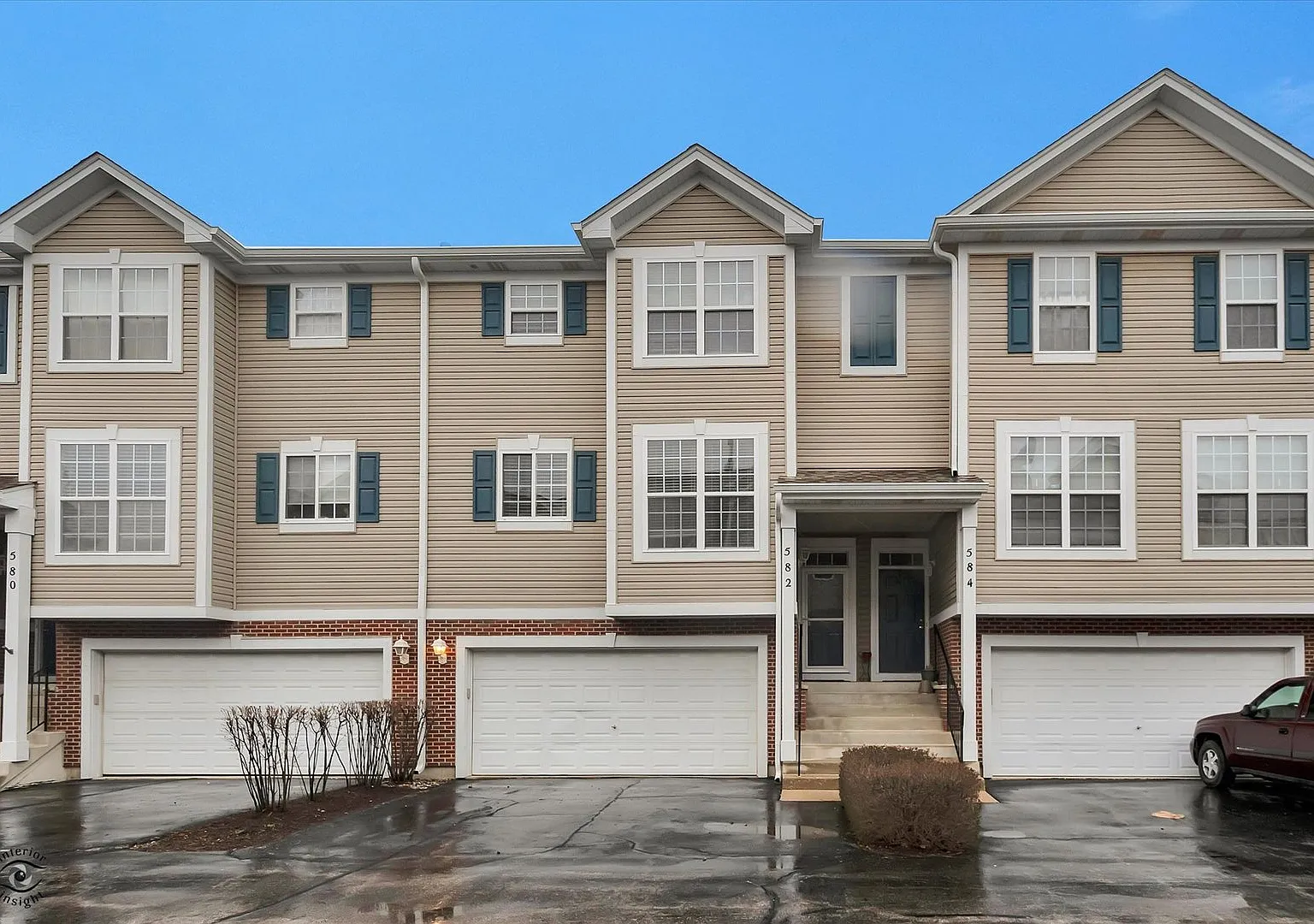3 bed, 2.5 bath, 1546 sqft, $2,800 — Photo 1