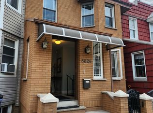 5826 60th Ln, Maspeth, NY 11378