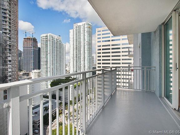 2nd image of 1115 Brickell Bay Dr #1801
