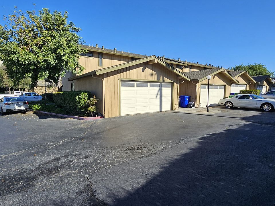 Corner lot means only one shared wall.