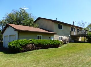 2498 Charmany Way, Mc Farland, WI 53558