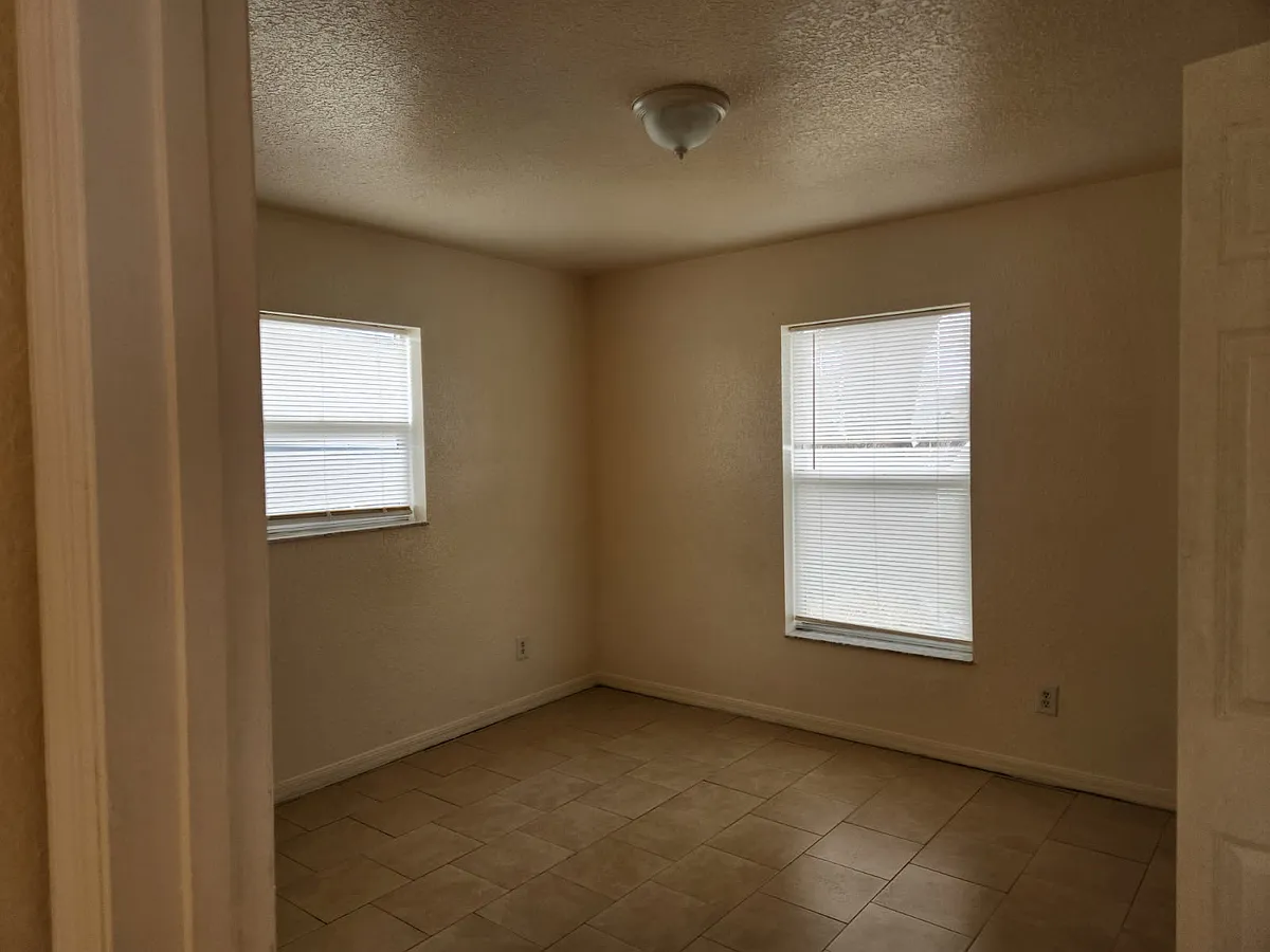 Building Photo - 42 Juniper Loop Way