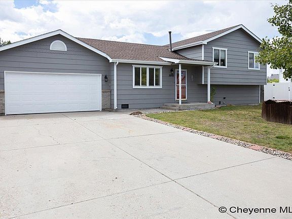 2nd image of 5005 Sunny Hill Dr
