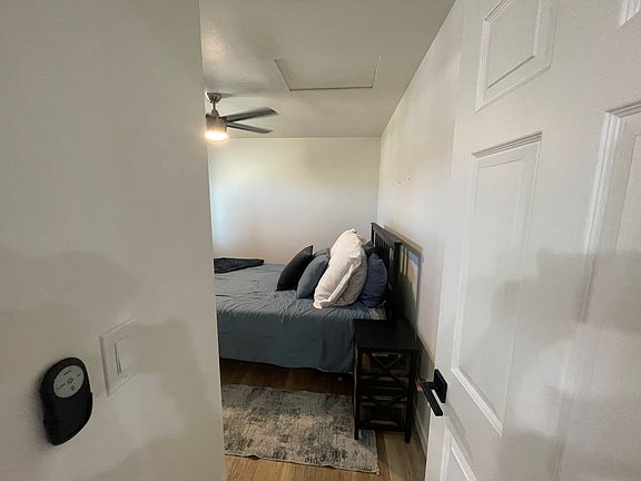 4th image of 5034 54th St